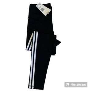 Adidas CLIMALITE Classic Black legging with white side stripes. Medium. New!